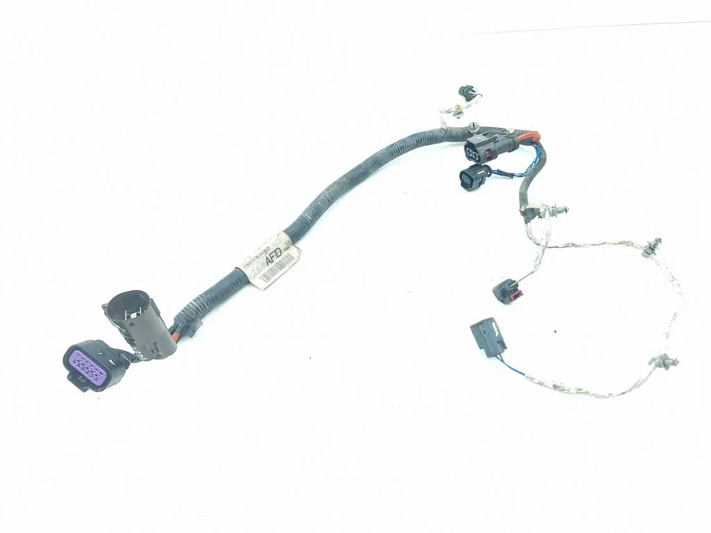 Muud juhtmed / juhtmestik K8D214A614