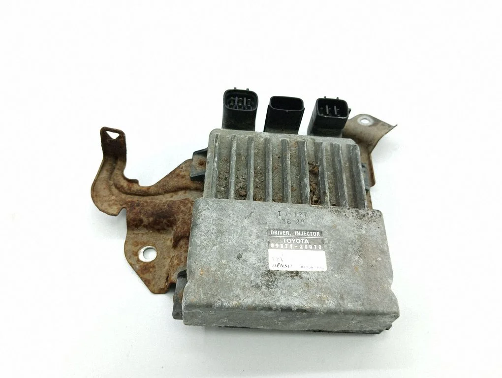 Kütusepihustite juhtplokk 8987120070