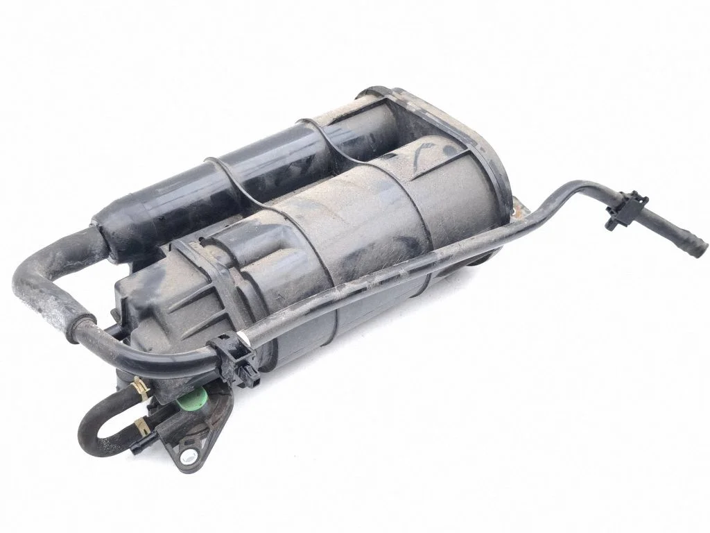Active carbon filter fuel vapour canister MJ120WB