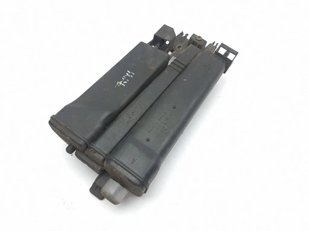 Active carbon filter fuel vapour canister 5Q0201801