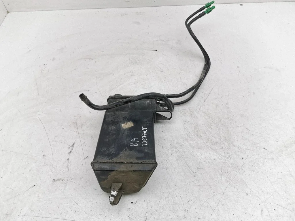 Active carbon filter fuel vapour canister