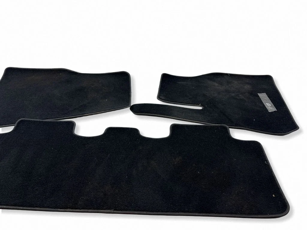 Car floor mat set