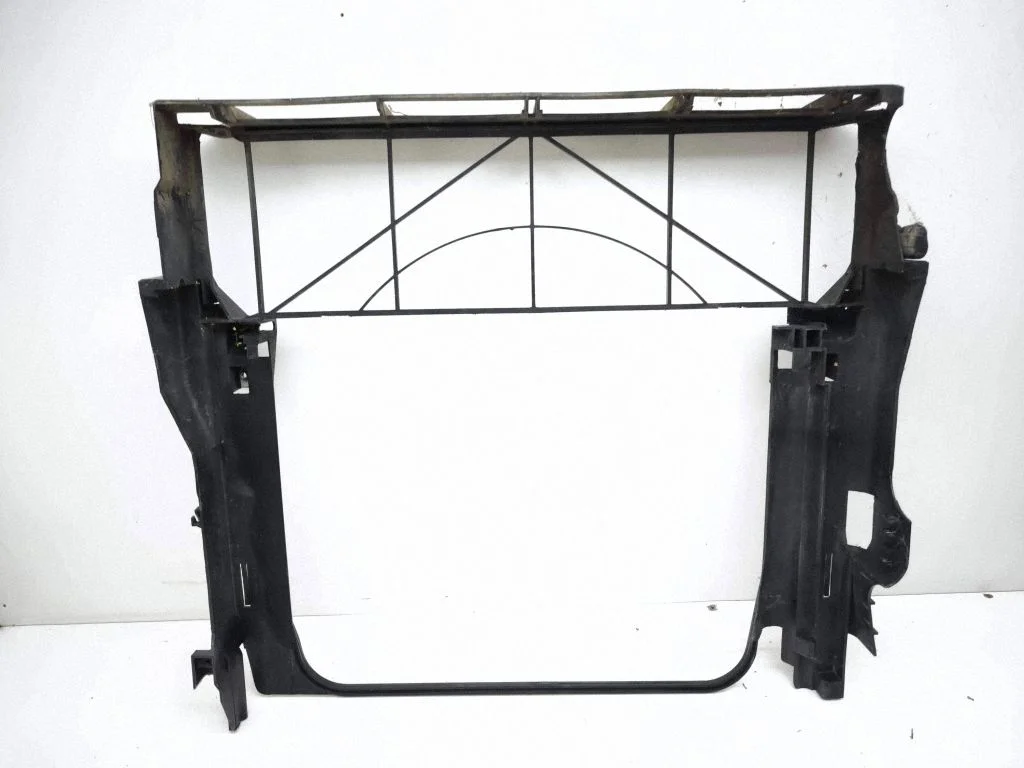 Radiator mount bracket – BMW X5 E53 (1999-2006)