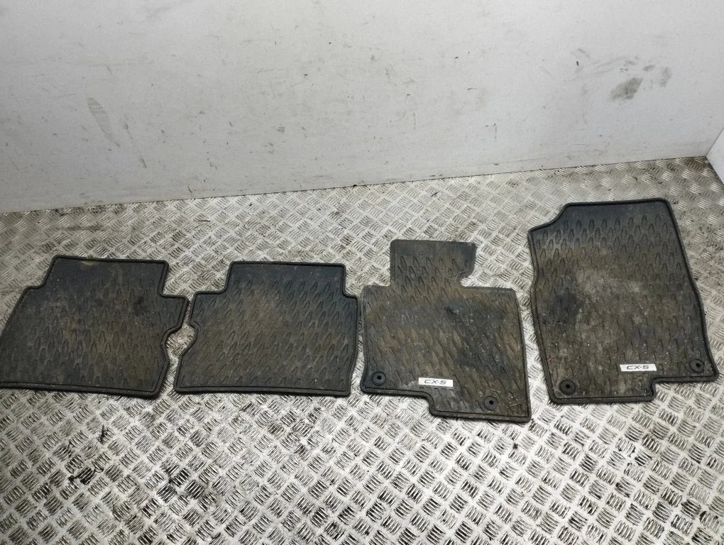 Car floor mat set