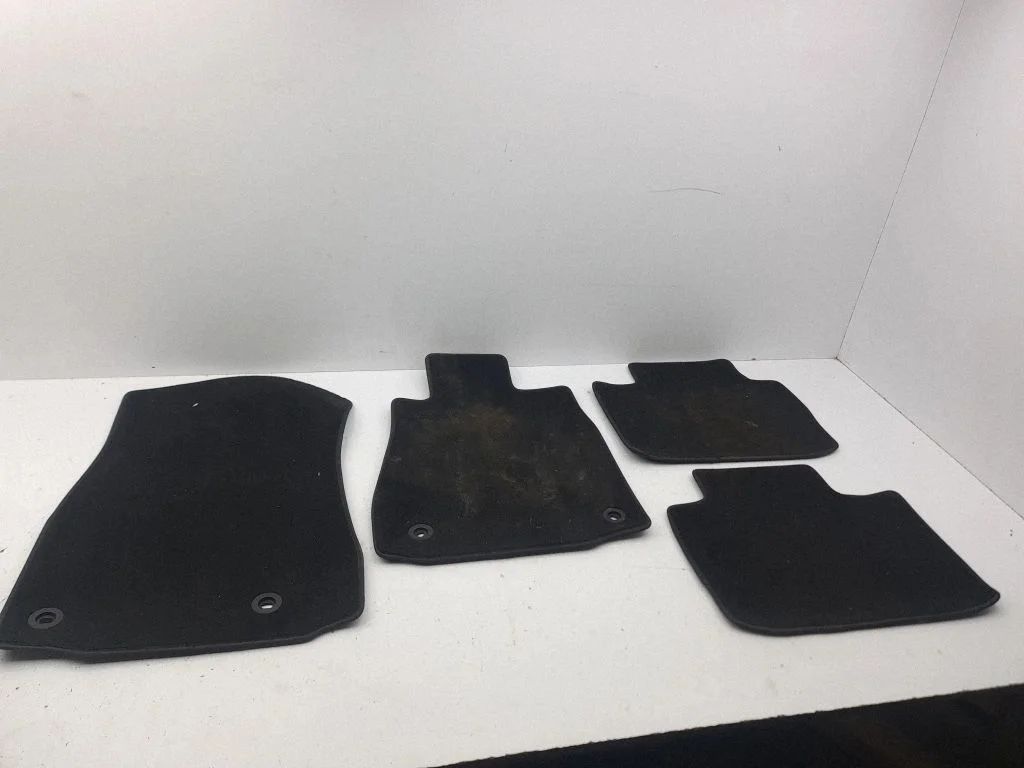 Car floor mat set