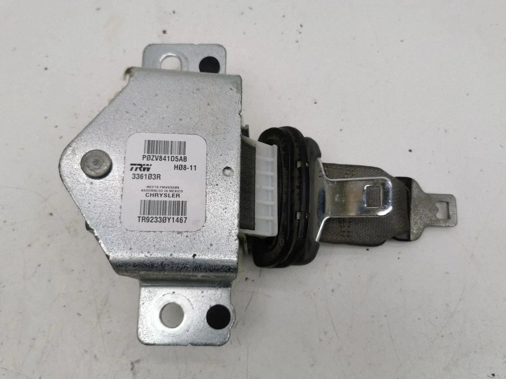 Kolmanda rea turvavöö – Chrysler Town & Country V (2008-2016)