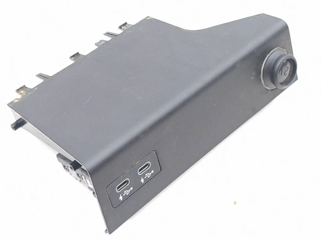 USB ligzda 9873386