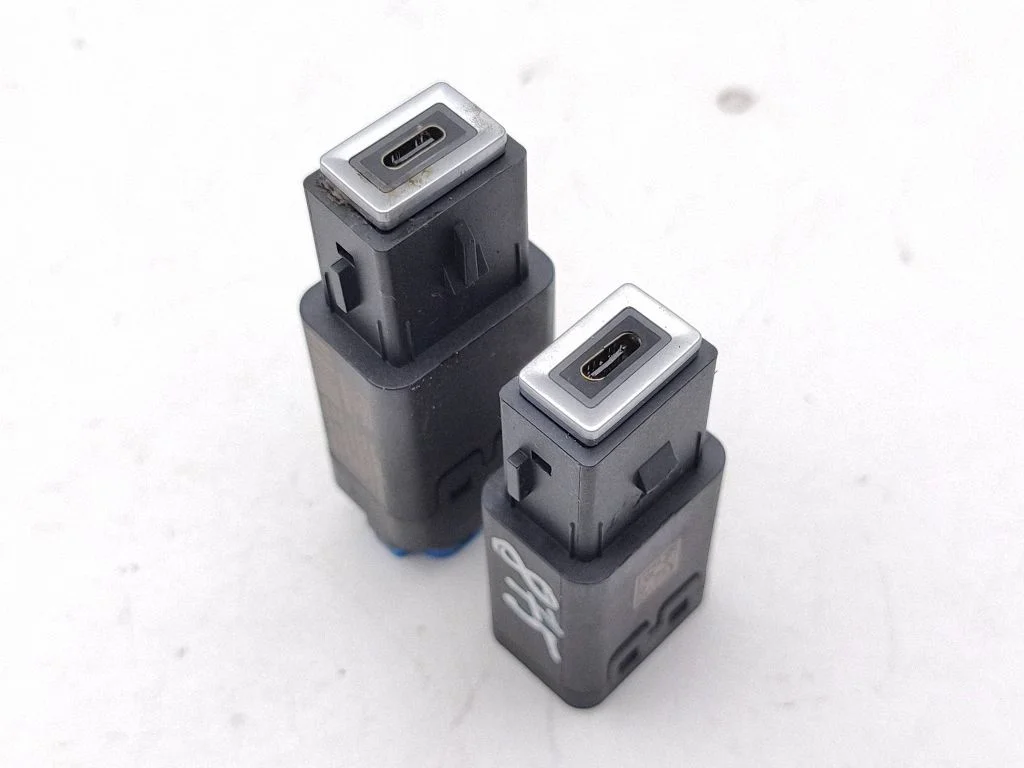 USB ligzda 98313506VV
