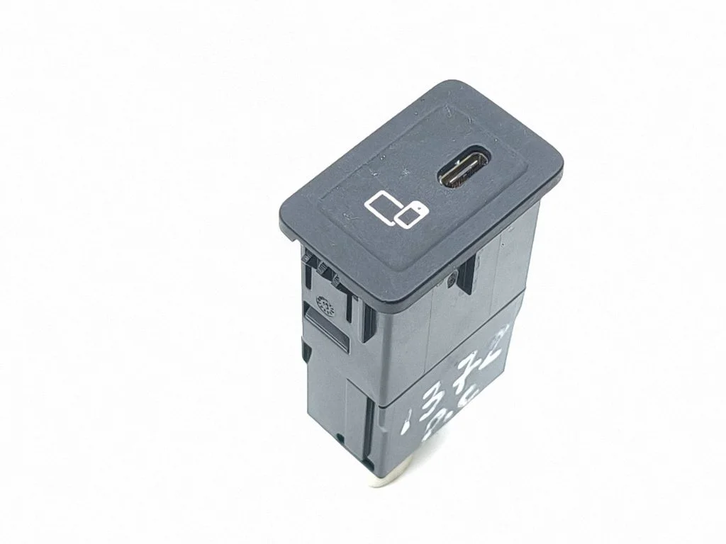 USB socket connector A2478209000