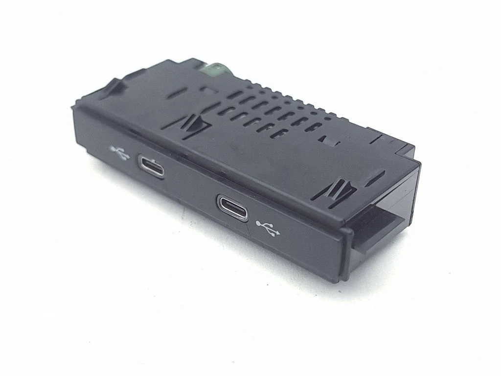 USB ligzda 19VW0FC4