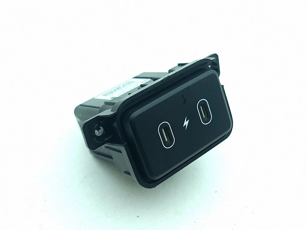 USB ligzda 96125K3100