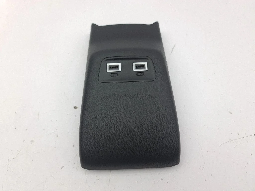 Gniazdo USB 9824732180