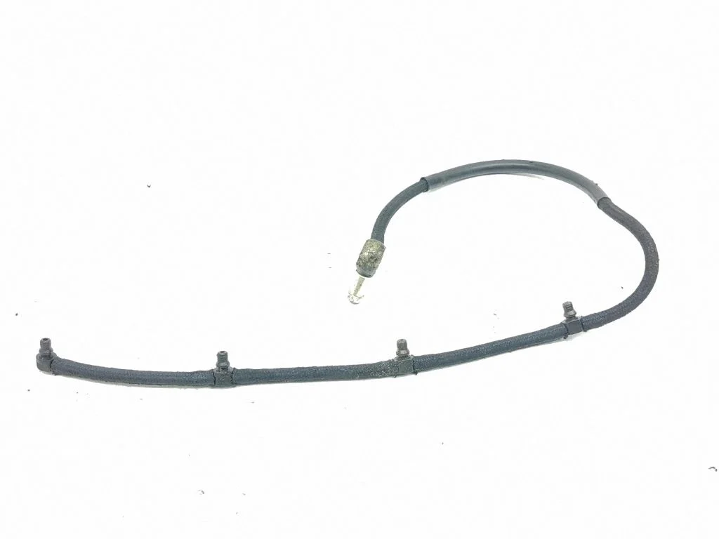 Fuel return line/hose – Mercedes-Benz C-Class W203 (2000-2007)