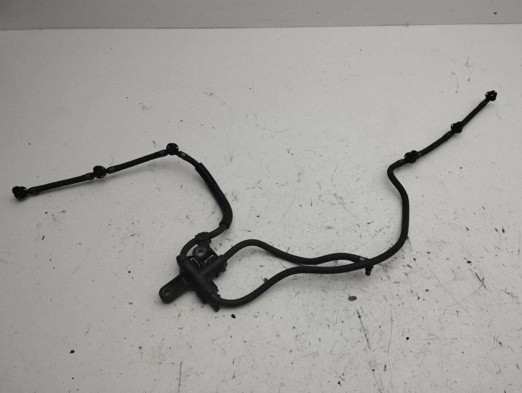 Fuel return line/hose – Mercedes-Benz S-Class W221 (2005-2013)