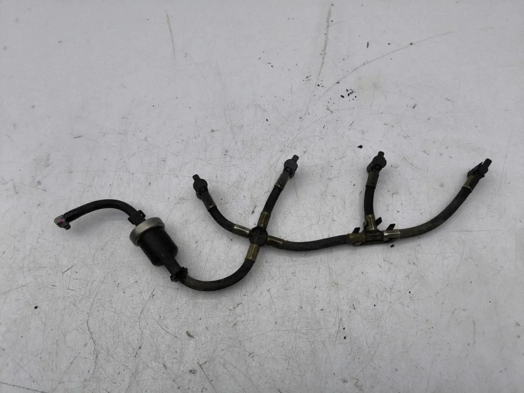 Fuel return line/hose 237600W010