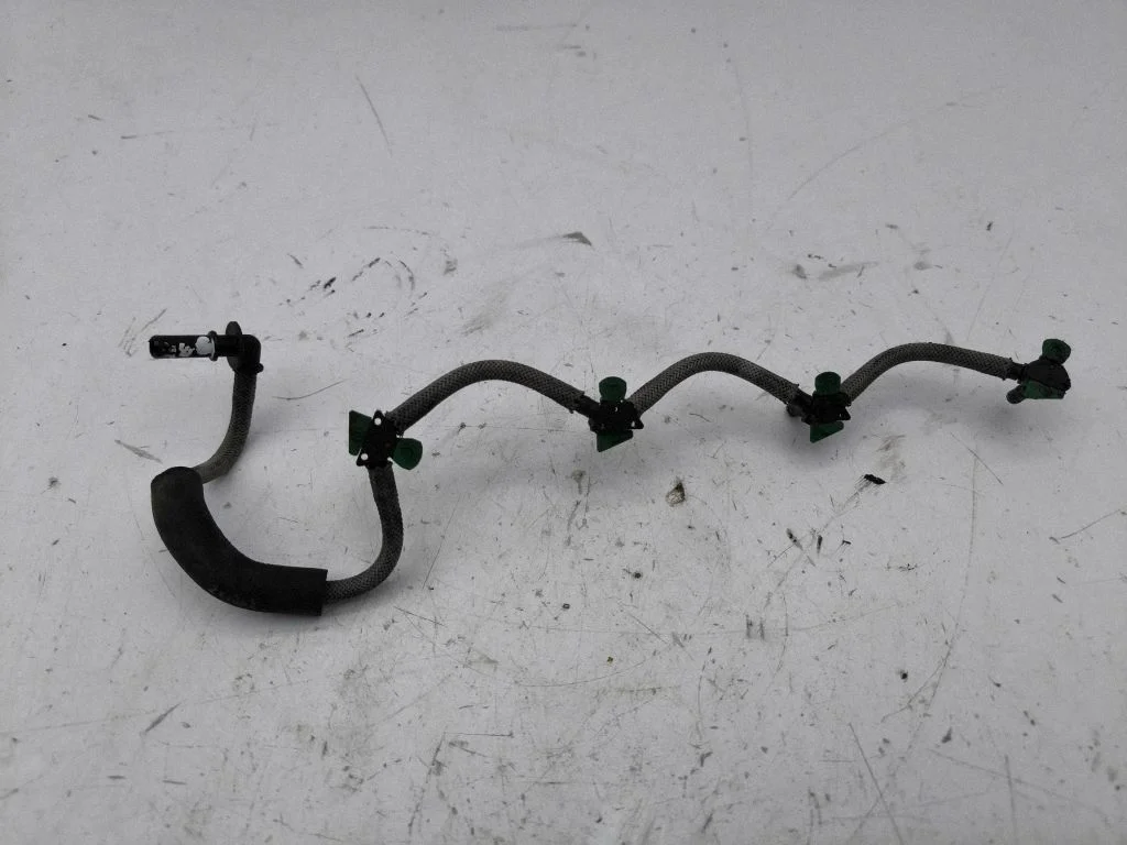 Fuel return line/hose