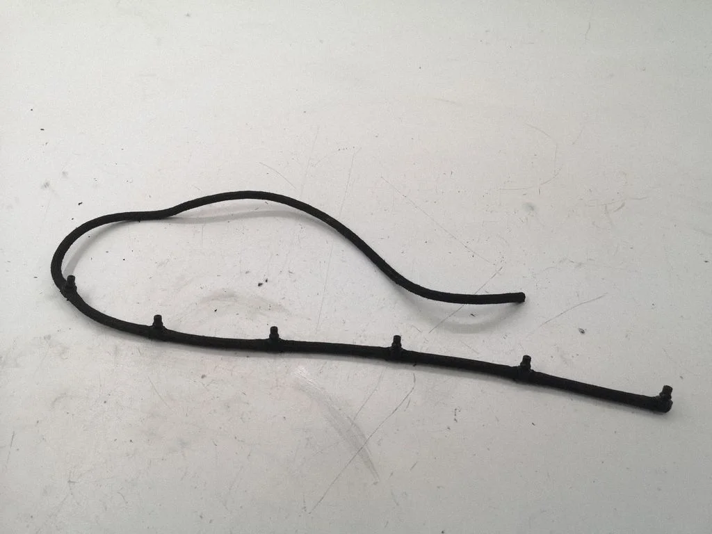 Fuel return line/hose