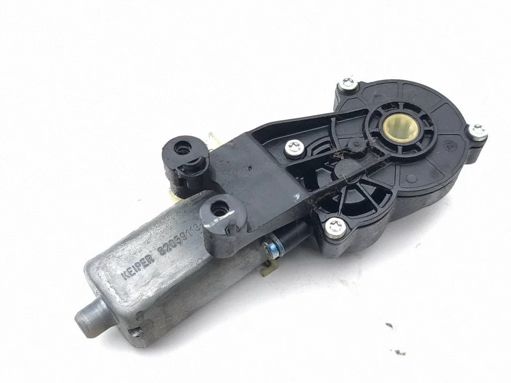 Seat adjustment motor – Mercedes-Benz ML-Class W164 (2005-2011)
