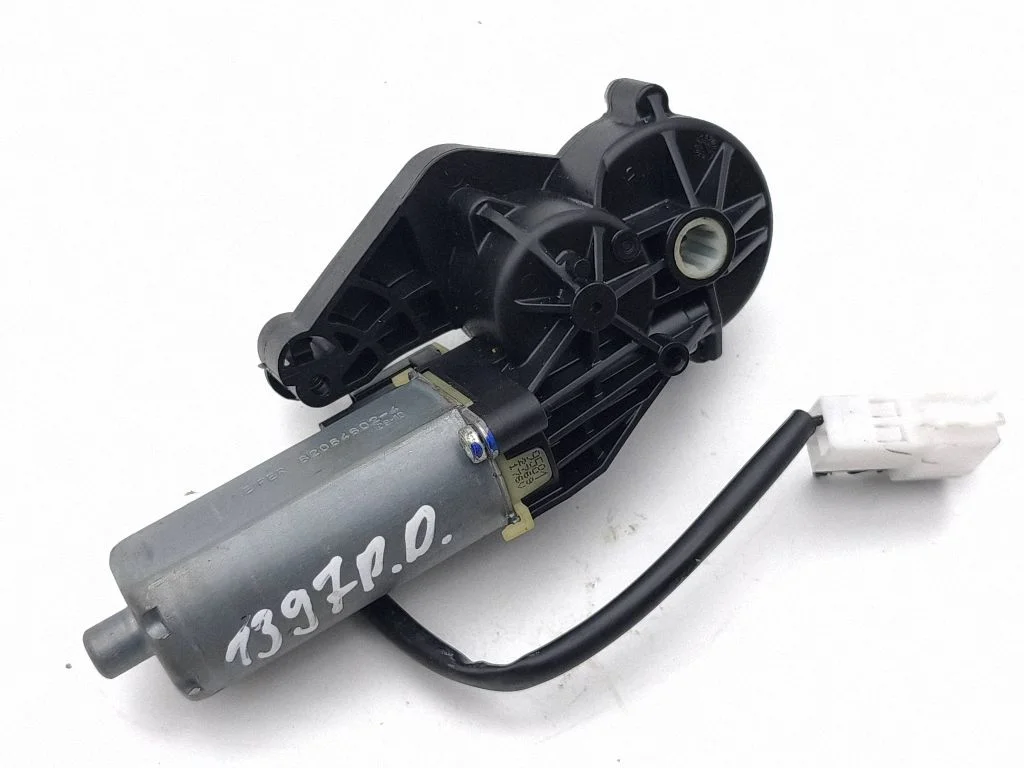 Seat adjustment motor – Mercedes-Benz ML-Class W164 (2005-2011)