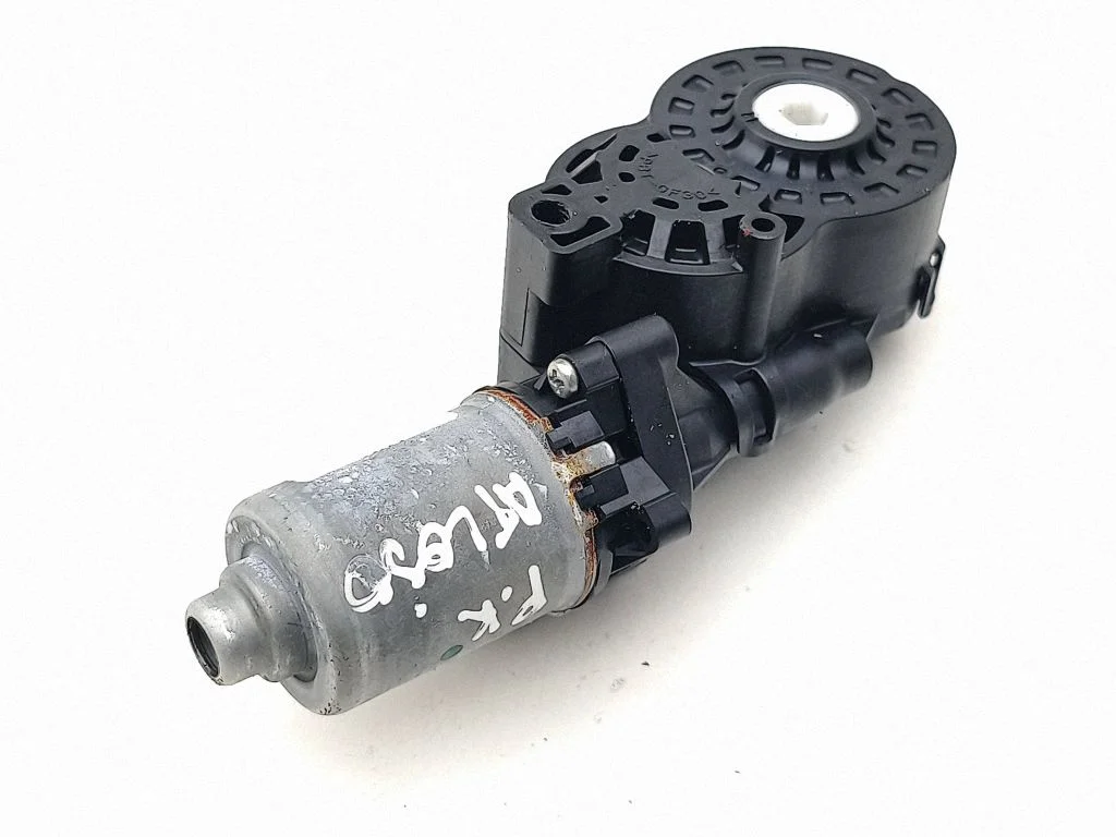 Seat adjustment motor – Lexus RX 450H (2016-)