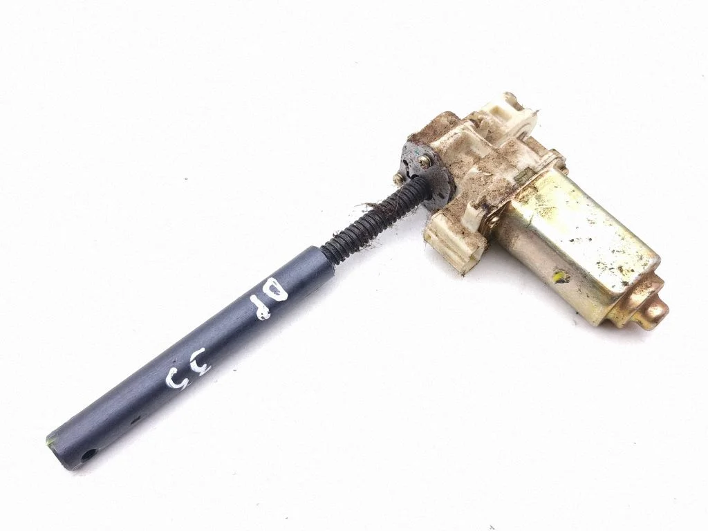 Seat adjustment motor 3909422