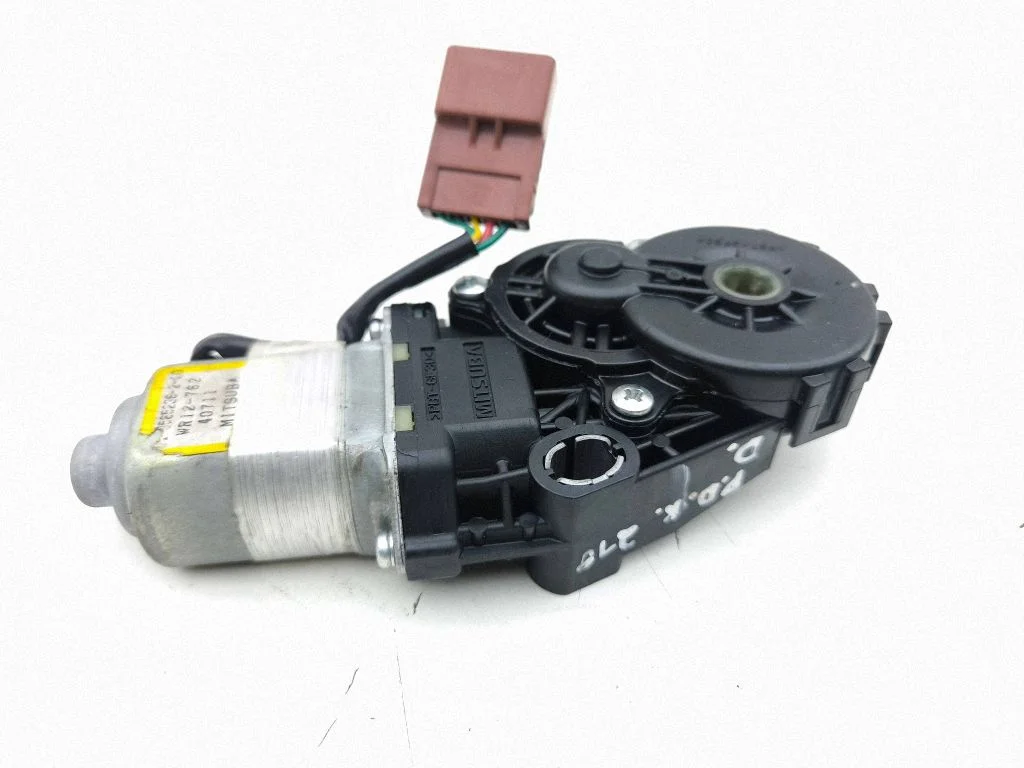 Seat adjustment motor 585236200