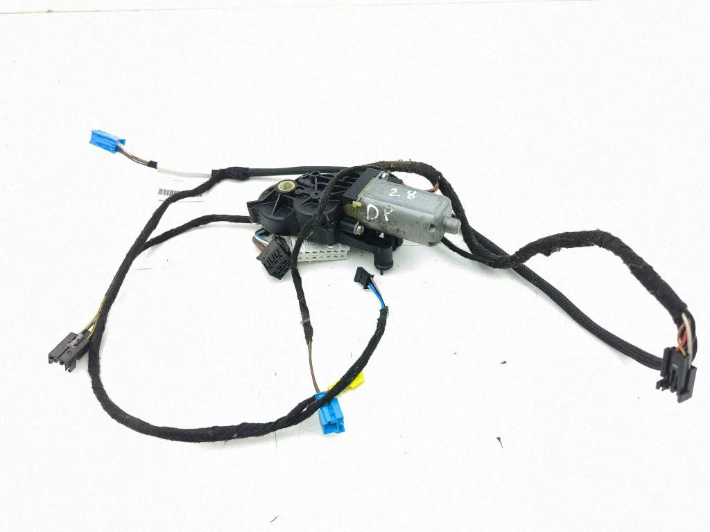 Seat adjustment motor – Mercedes-Benz C-Class W203 (2000-2007)