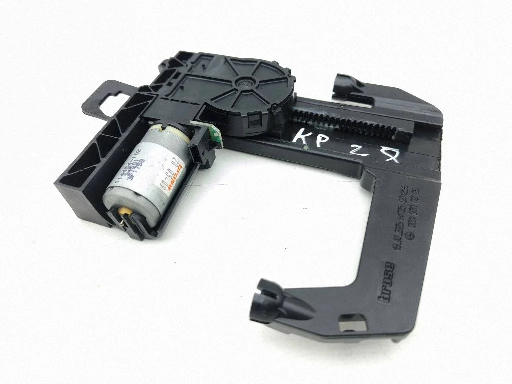 Seat adjustment motor – Mercedes-Benz C-Class W203 (2000-2007)