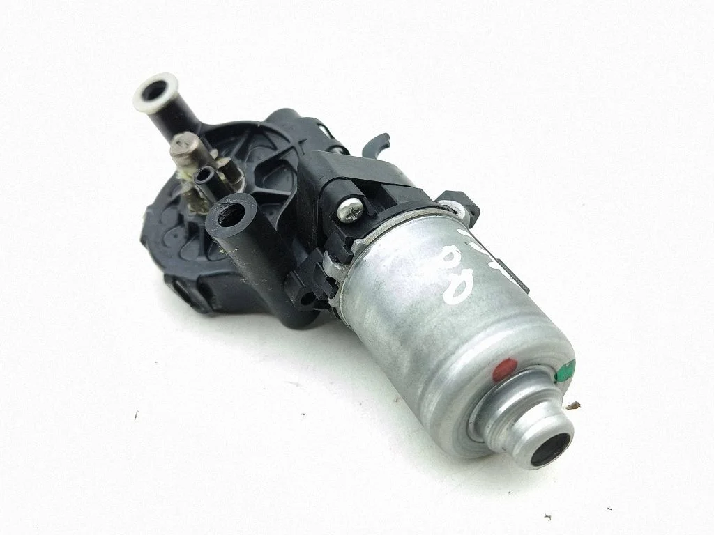Seat adjustment motor – Lexus RX 450H (2016-)