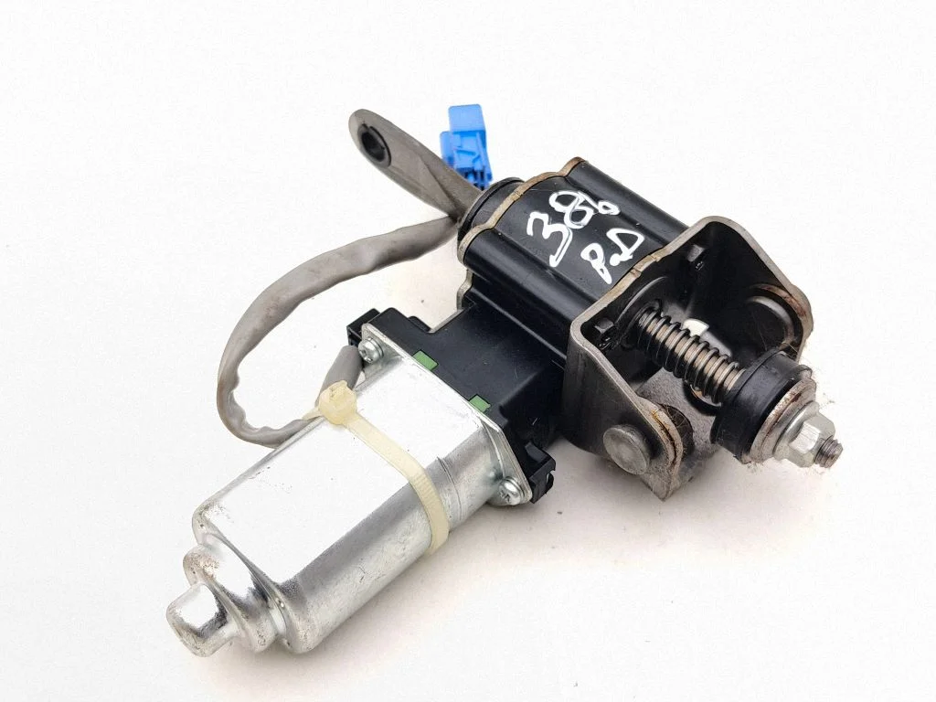 Istme reguleerimismootor – eesmine parem