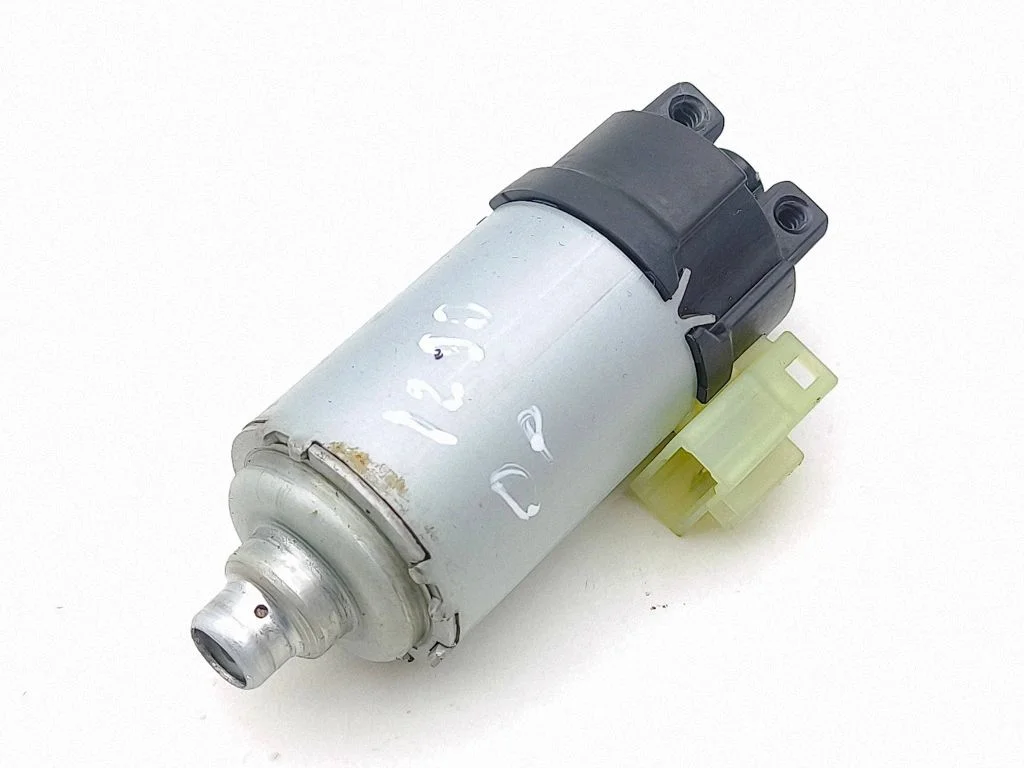 Istme reguleerimismootor 88509F6000