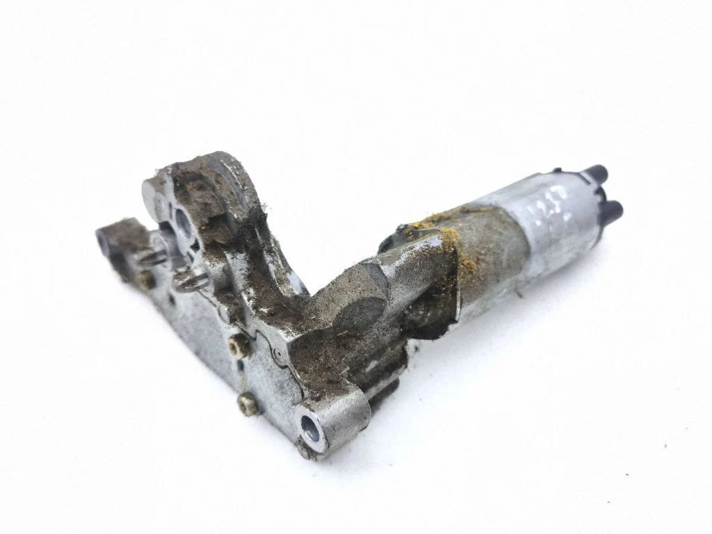 Seat adjustment motor 09123543