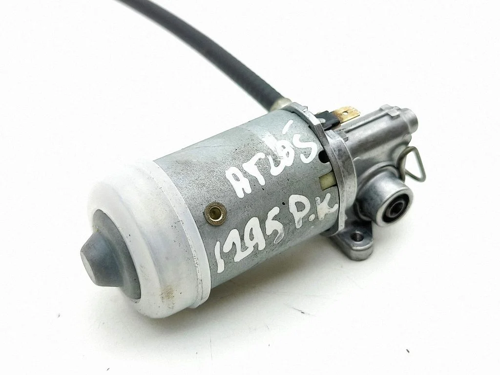 Sēdekļa regulēšanas motoriņš 0390206602