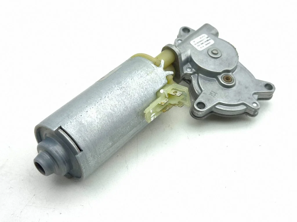 Seat adjustment motor 0130002582