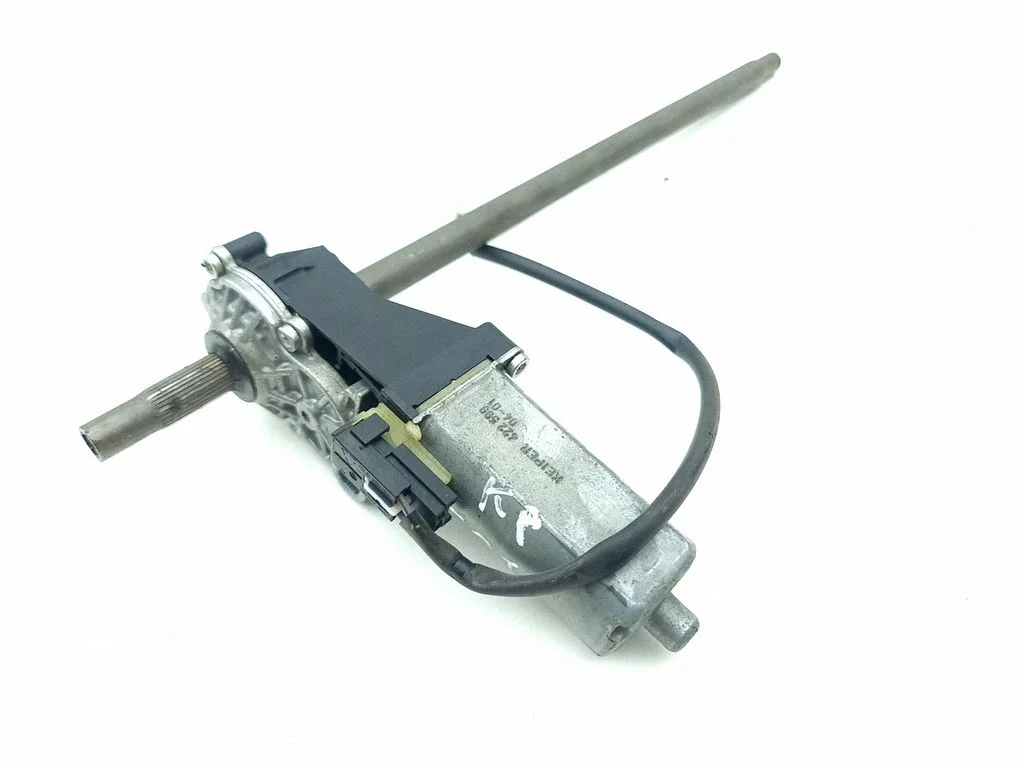 Seat adjustment motor 0390201937