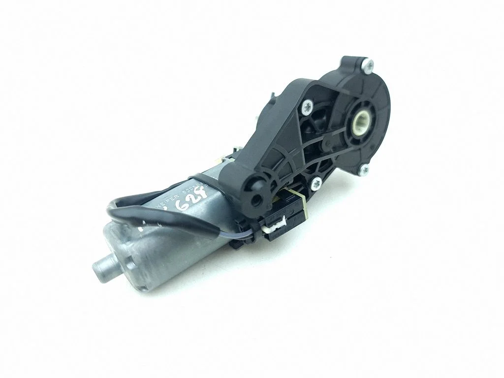 Seat adjustment motor 0390203209