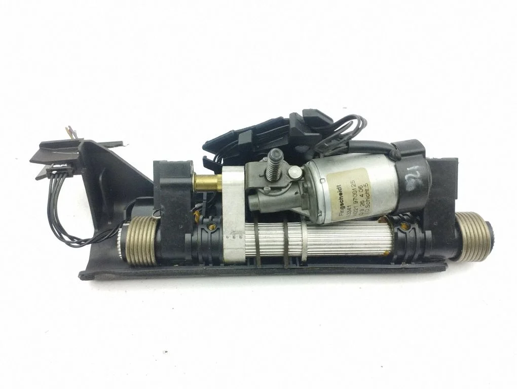 Seat adjustment motor W2219700125