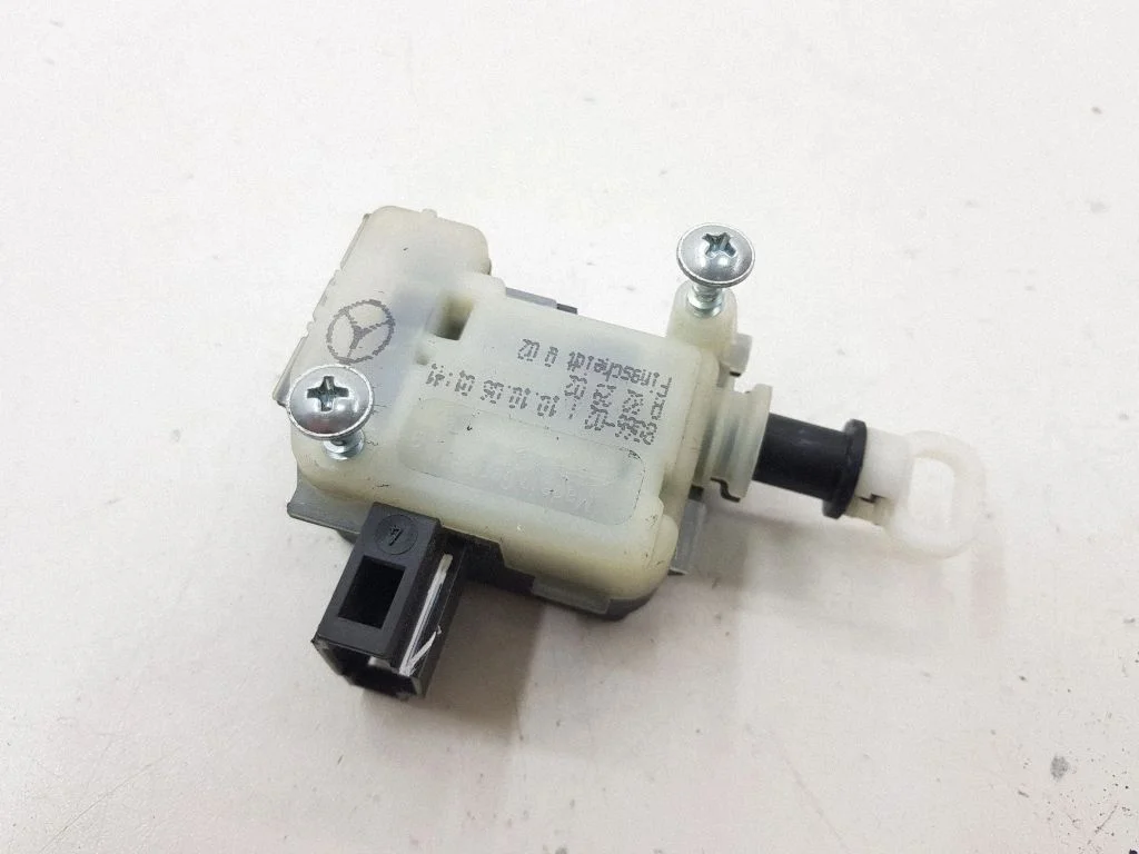 Seat adjustment motor A322902