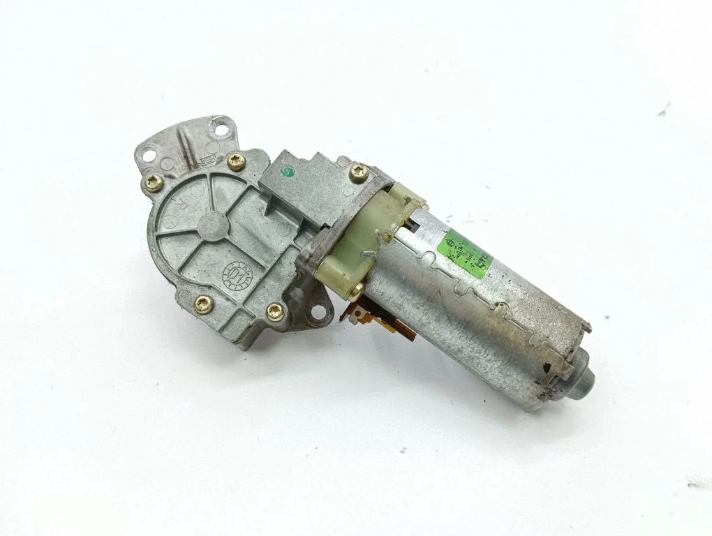 Seat adjustment motor – Audi A6 Allroad C5 (1999-2005)
