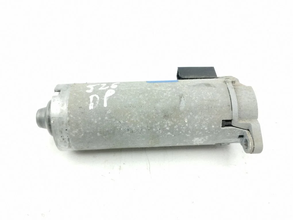 Seat adjustment motor – front right