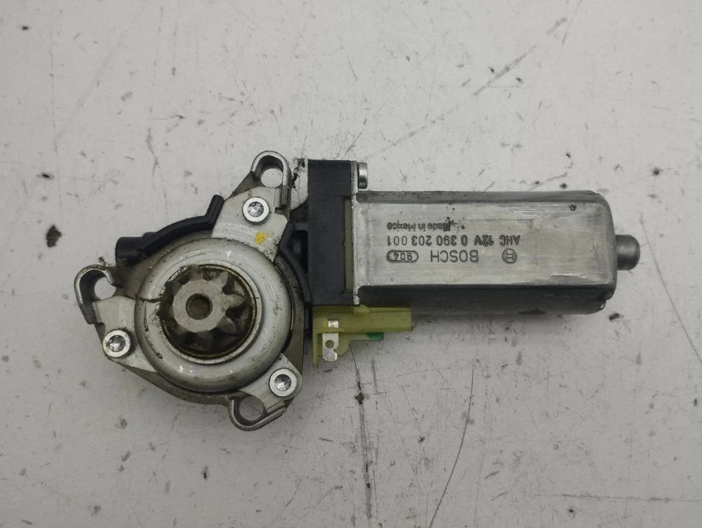 Seat adjustment motor – Mercedes-Benz ML-Class W164 (2005-2011)