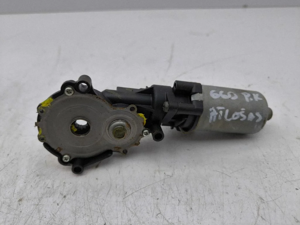 Seat adjustment motor 8582033020