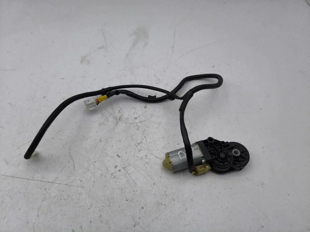 Seat adjustment motor 0390203832
