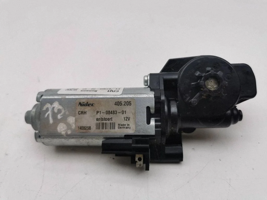 Seat adjustment motor P1073590803
