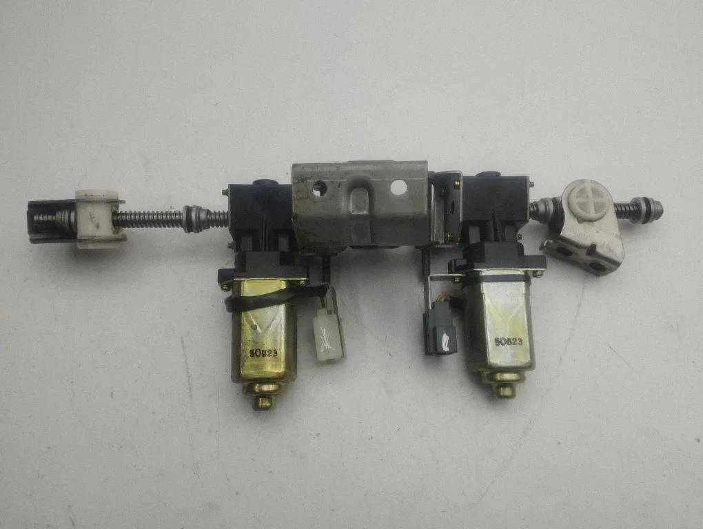 Seat adjustment motor – front right