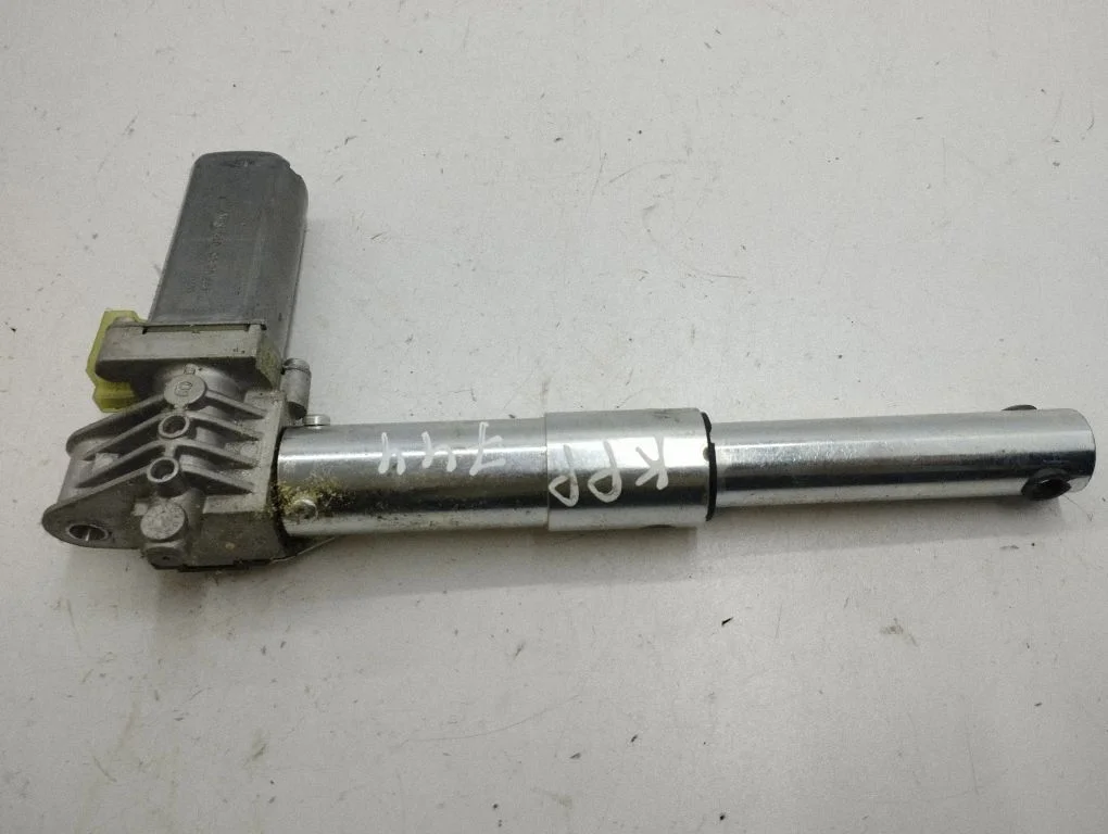 Seat adjustment motor 0390203230