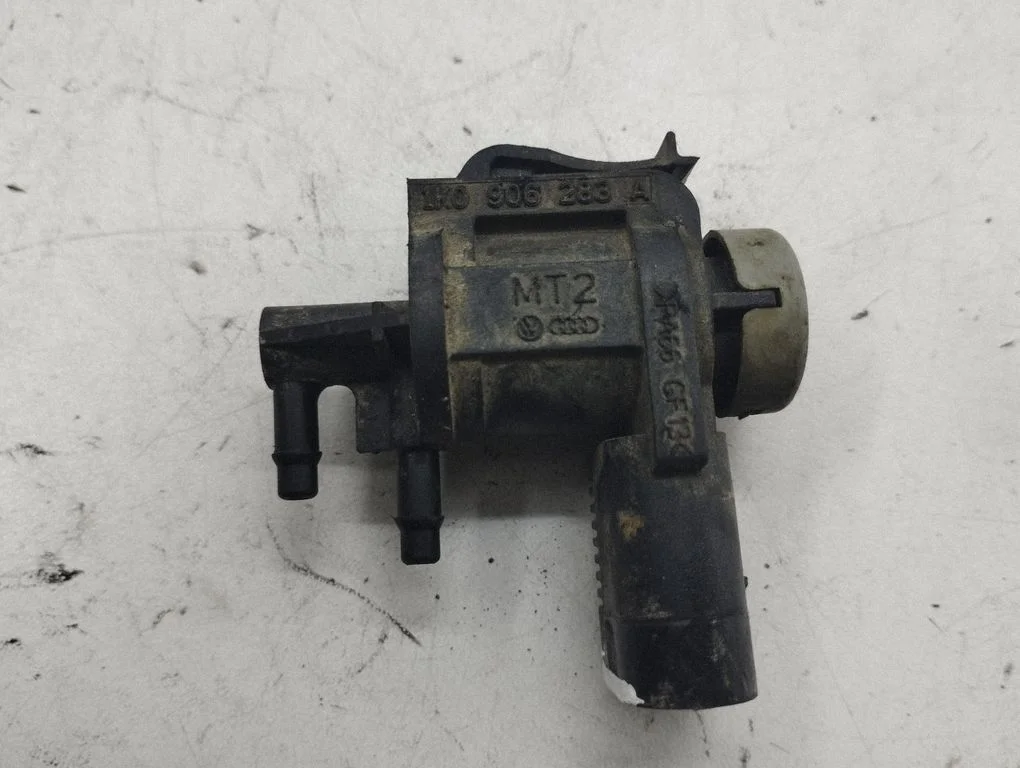 Valve vacuum 1K0906283A