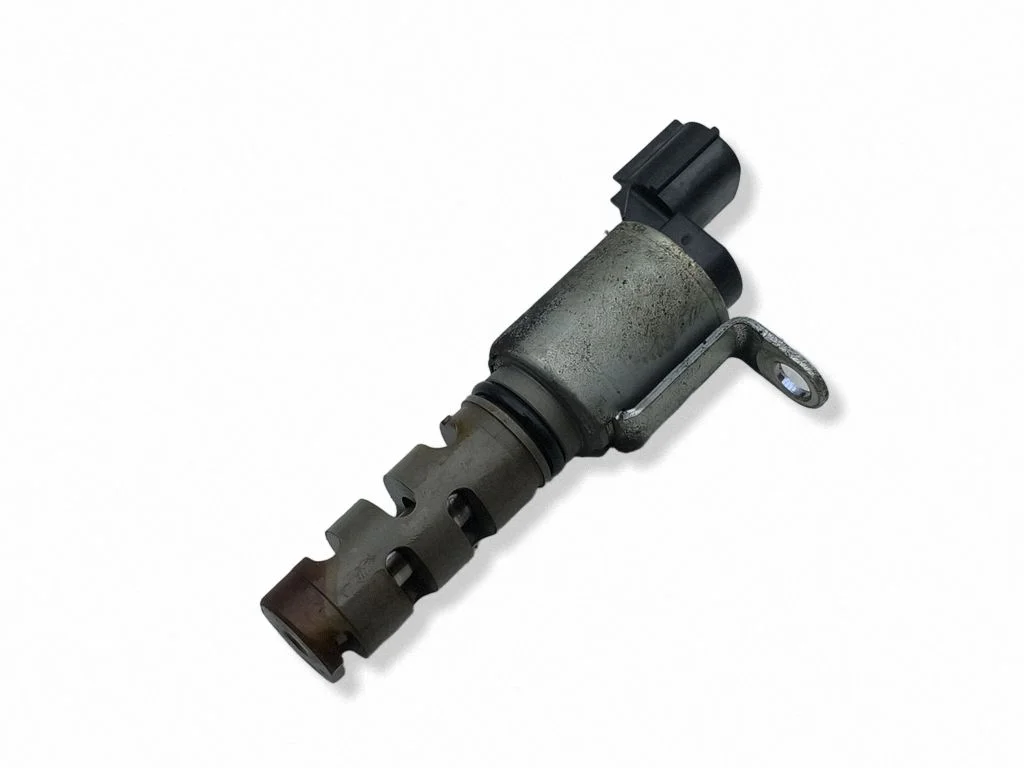 Camshaft vanos timing valve