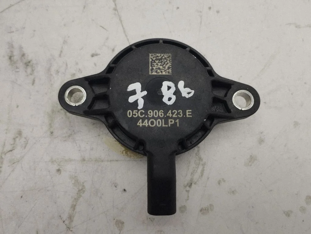 Zawór zmiennych faz rozrządu (Vanos) 05C906423E