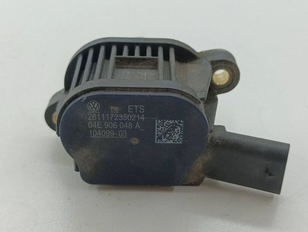 Nukkvõlli faasinihke klapp (VANOS-klapp) 04E906048A